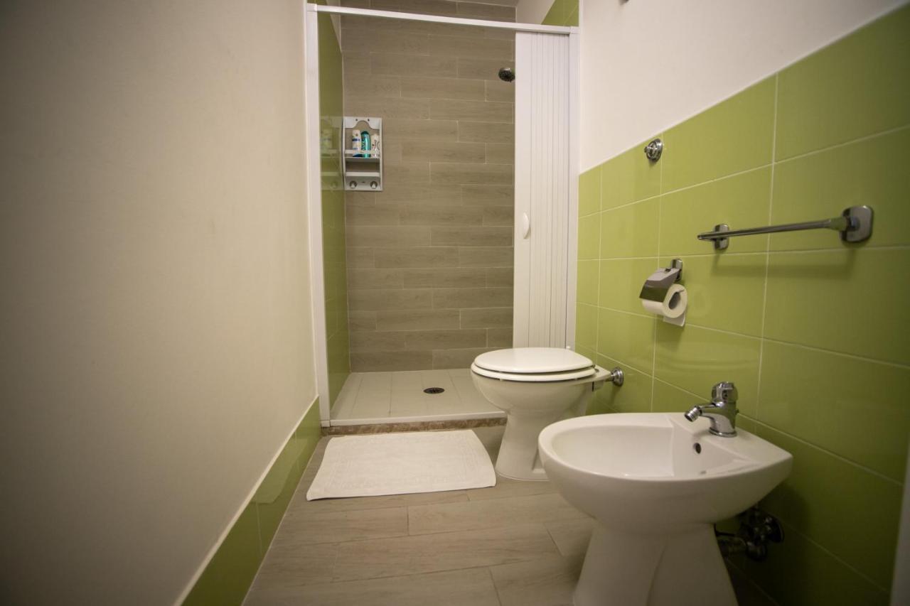 Royal Rooms Terracina Luaran gambar